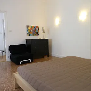 Belsito 3*, Roma Italia